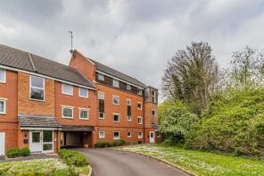 7, 46 Pennyroyal House, Celsus Grove, Old Town, Swindon SN1 4GT