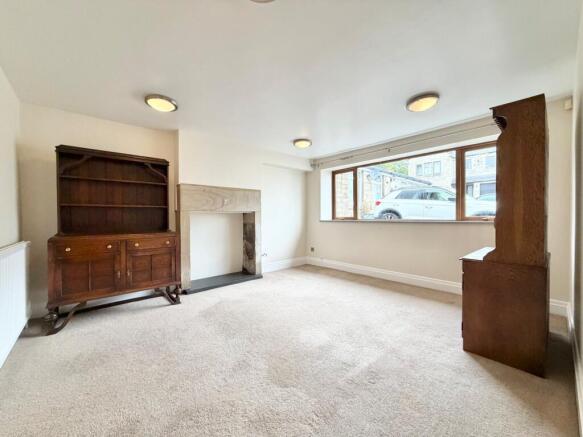 4 bed Detached to rent Image 11