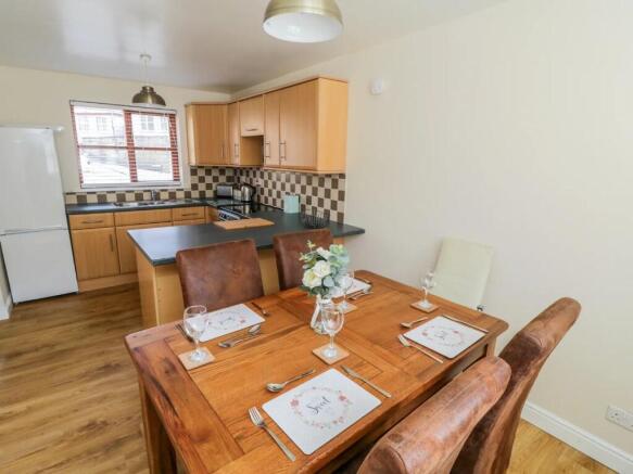 3 bed End of Terrace for sale Image 7