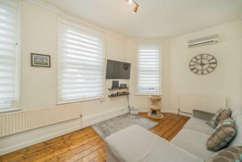 East Hill, Wandsworth