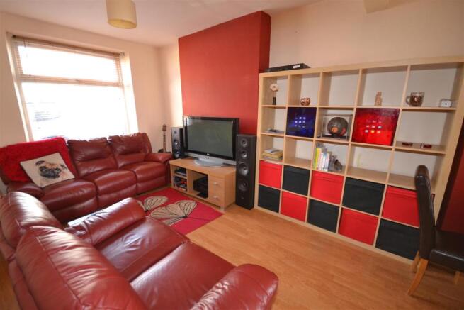 Living/Dining Room