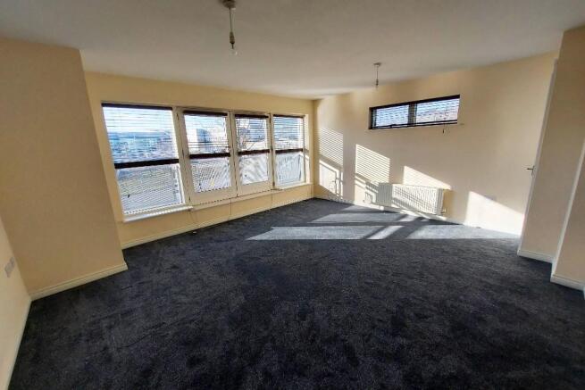 17' Reception Room 