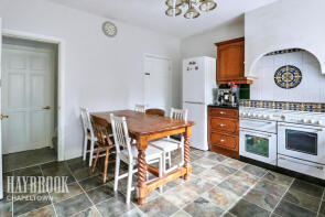 67, Penistone Road, Grenoside, Sheffield S35 8QH