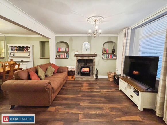 5df0329c-4-4330-8...