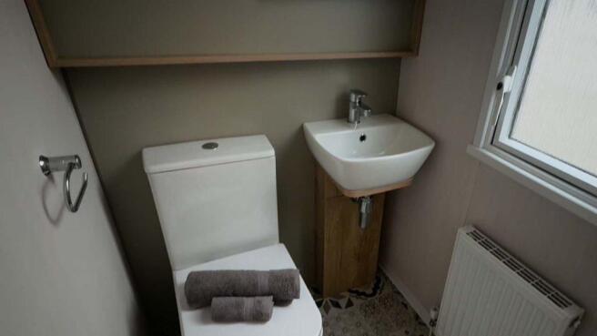 Swift Moselle Bathroom.jpg