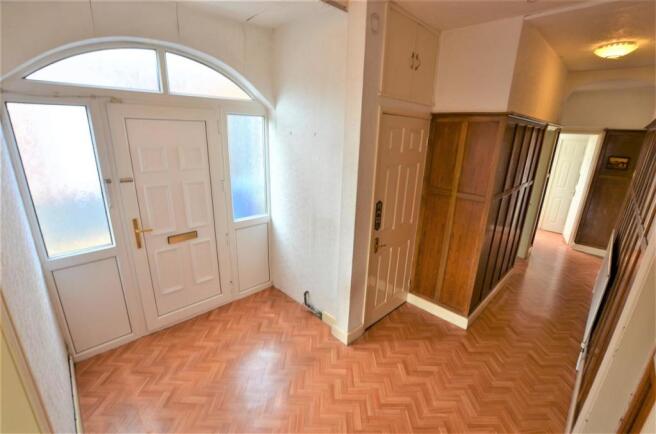 Side Entrance Hall.