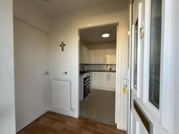 Maypool Drive, Reddish, Stockport, SK5 7SZ photo 3