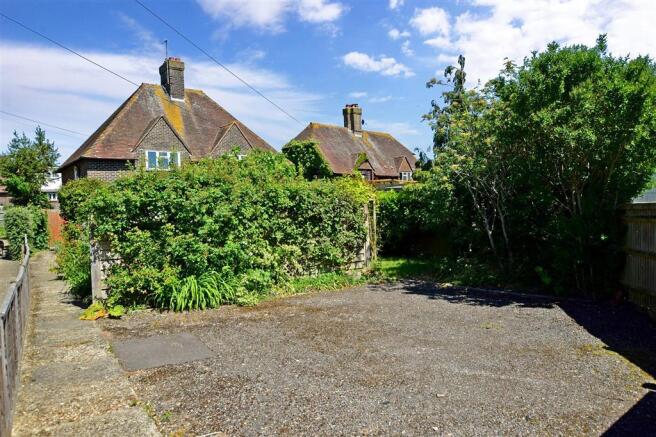Driveway/Parking