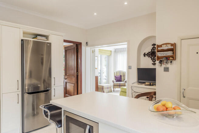 104 Bury Road ph3...