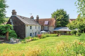 The White House, B2146 Compton Square To The Green, Chichester PO18 9HD