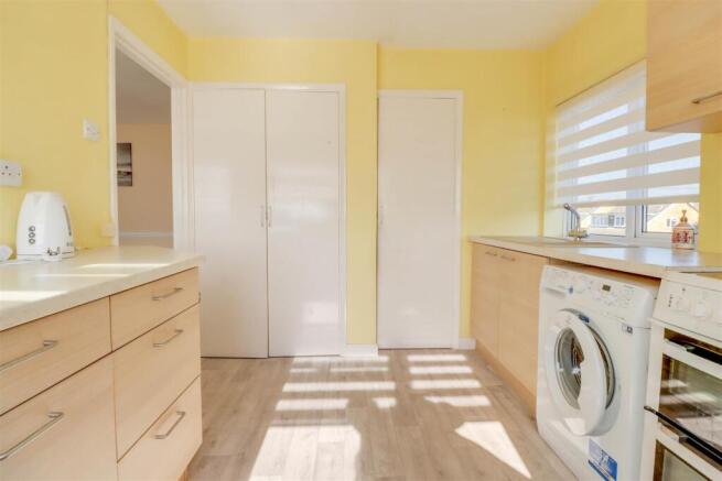 29 BELMONT CLOSE_-12.jpg