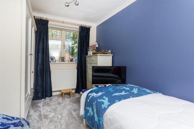 blake hall drive 36 bedroom blue.jpg