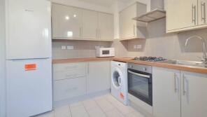 83, Redmans Road, London E1 3DB