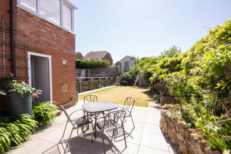 Bellevue Road, Cowes, Isle of Wight