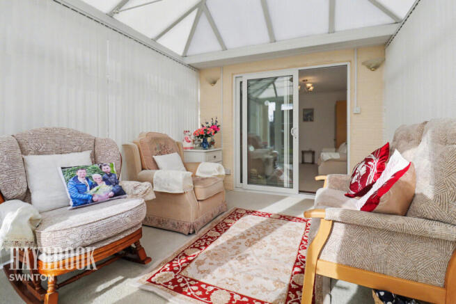 2 bed Detached Bungalow for sale Image 12