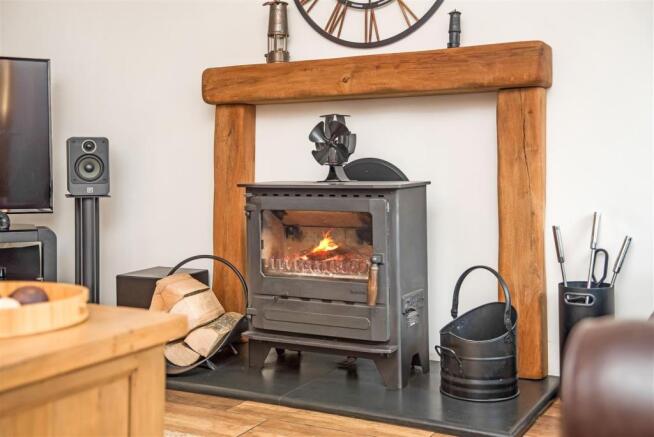 FIREPLACE.jpg