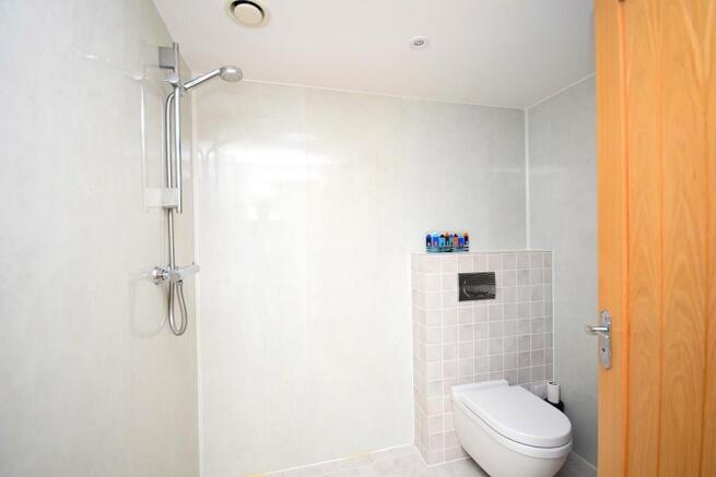 Wet Room/Shower Room