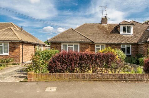 Daux Avenue, Billingshurst, RH14