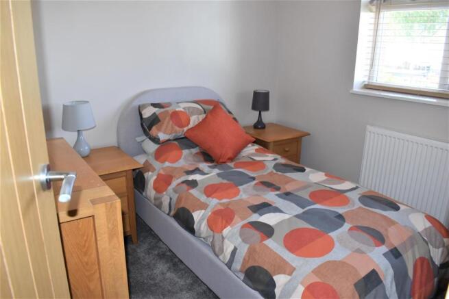 bedroom 3.jpg