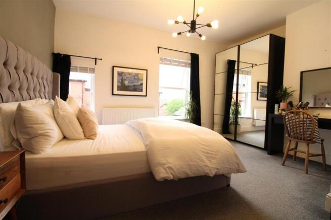 Bedroom 1.jpg