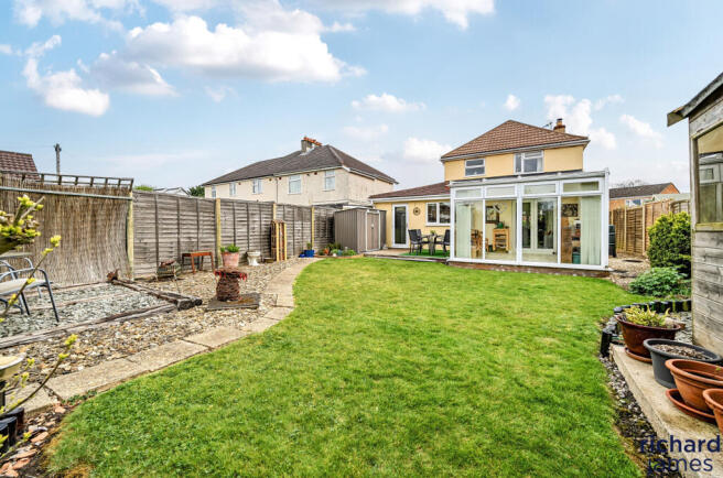 e058adcb81a846be95dca50dd9fe8319