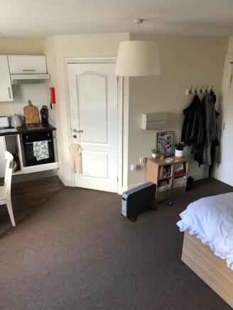 1 bed Apartment to rent Image 7