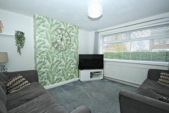 11 Fleming Walk COTTINGHAM (16)_lzn.jpg