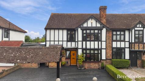 Edward Close, Gidea Park, RM2