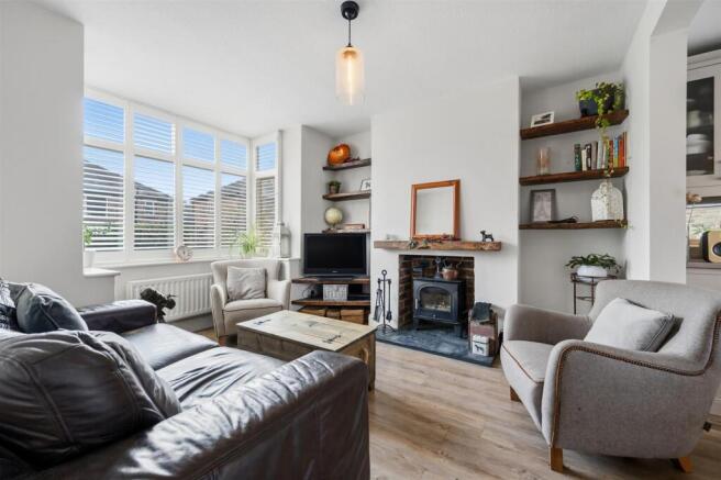 Saxton Mee Flora Dene 0036.jpg