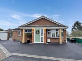 18, Beechwood Road, Leicester LE19 2HZ