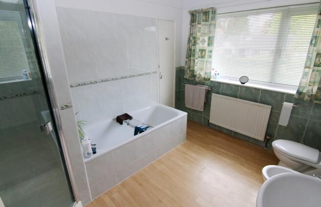 Ensuite Bathroom