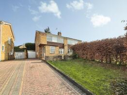13, Trentham Gardens Close, Trentham, Stoke-on-trent ST4 8NT
