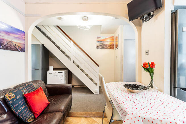 DANE - 315 Danebury Avenue, SW15 4DL-7.jpg