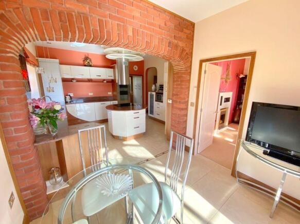 breakfast kitchen