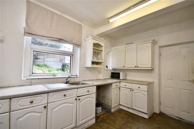 3 bed Semi-Detached for sale Image 5