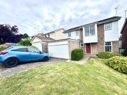 42, Hartford Road, Hartley Wintney, Hook RG27 8QG