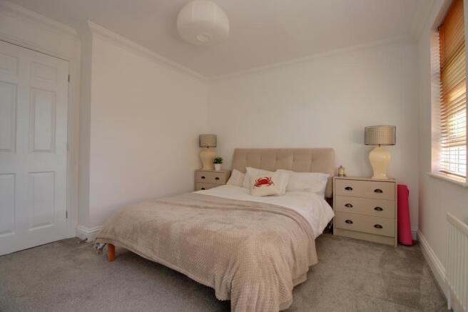 Bedroom 2 (Double)