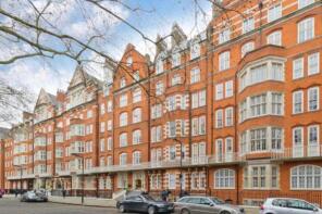 Flat 77b, Bedford Court Mansions, Bedford Avenue, London WC1B 3AE