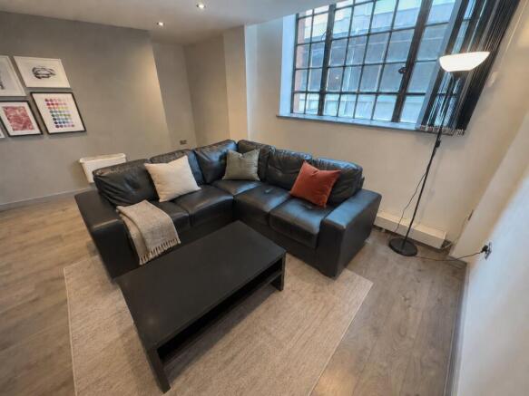 1,15 Hatton - New Li