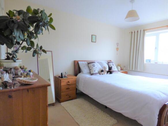 bed 1