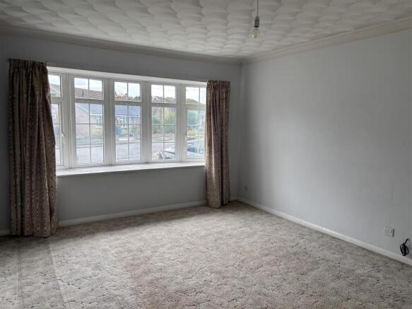 3 bed Detached Bungalow for sale Image 7