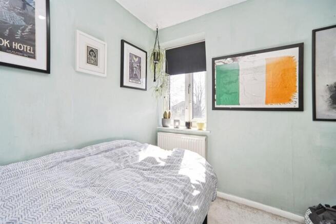 3 bed Semi-Detached for sale Image 9
