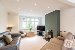 34, Helmsdale Road, Romford RM1 4DW
