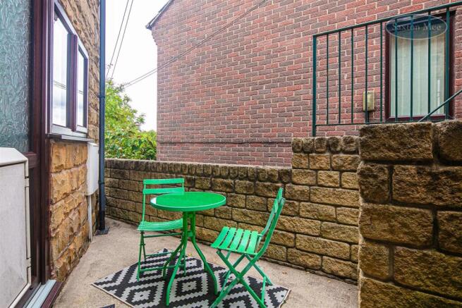 1 bed Semi-Detached for sale Image 9