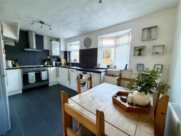 Nelson Drive, Cowes photo 3