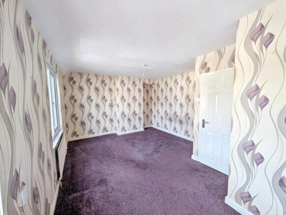 2 bed Semi-Detached for sale Image 8