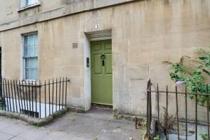 First Floor Flat, 2, Albion Terrace, Kingsmead, Bath BA1 3AF