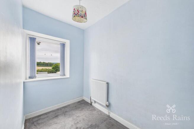 2 bed Terraced to rent Image 9