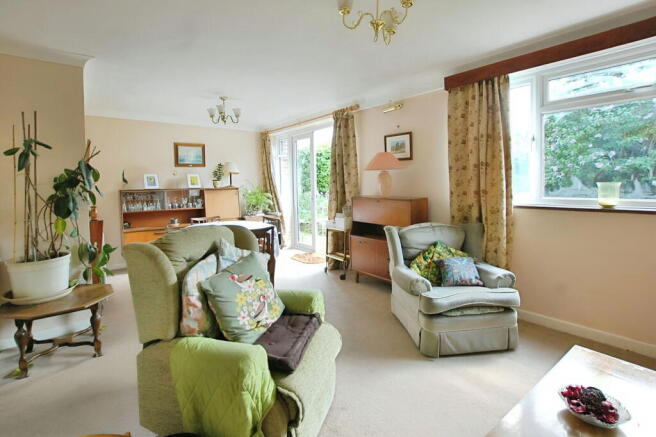 41 Bafford Approach photo 2
