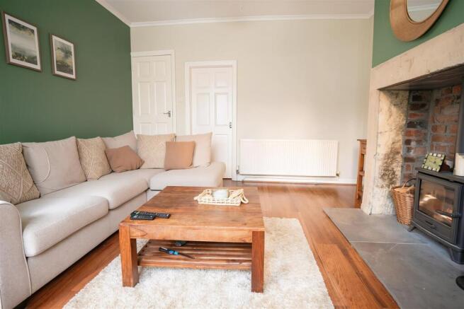 3 bed Terraced for sale Image 6